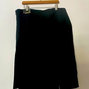 New black skirt